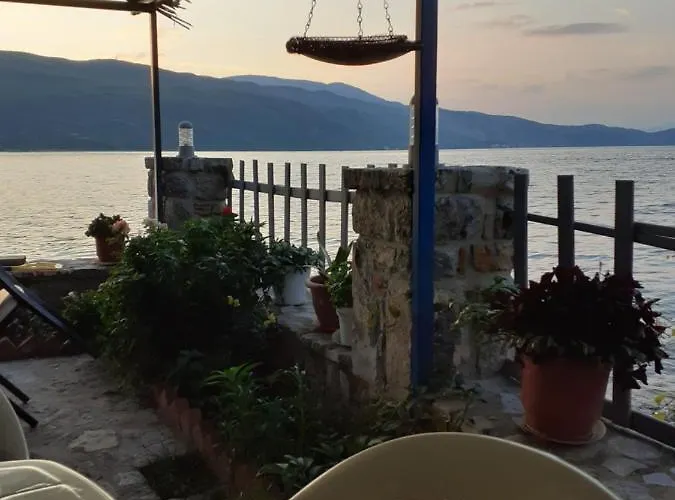 Bed and breakfast Nesti Relax