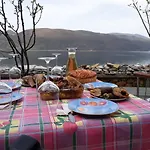 Nesti Relax 4* Lini