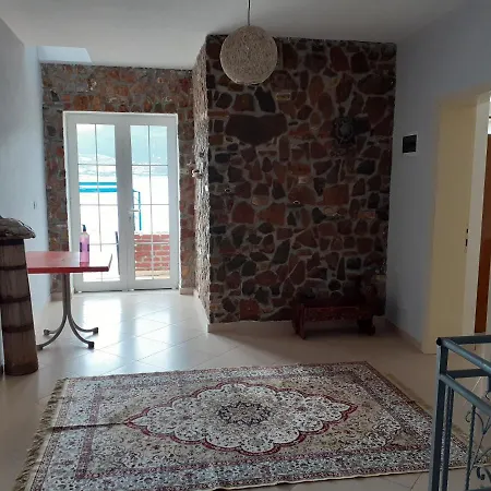 Oda ve Kahvaltı Nesti Relax 3*