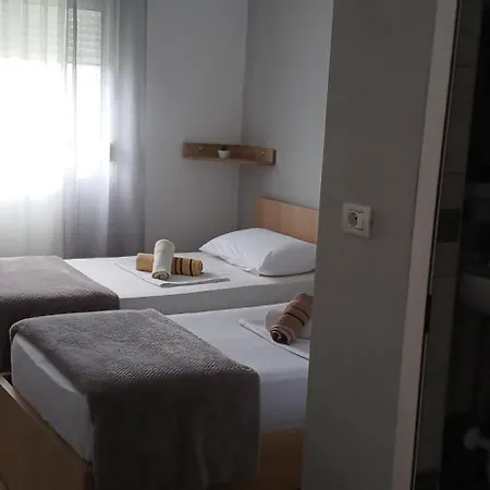 Bed & Breakfast Nesti Relax