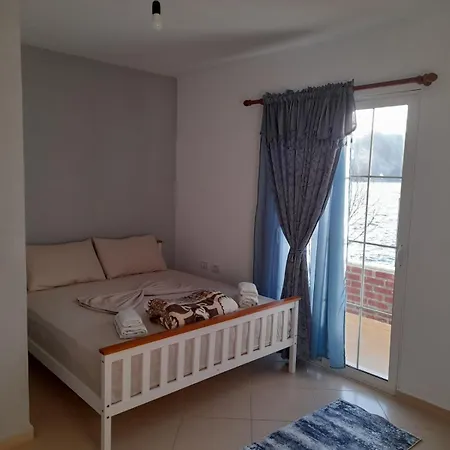 Couette-café Nesti Relax 4*