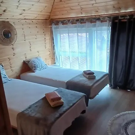 Oda ve Kahvaltı Nesti Relax 3*