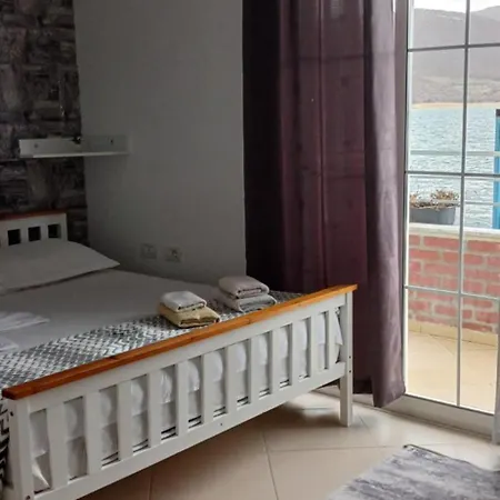 Couette-café Nesti Relax 4*