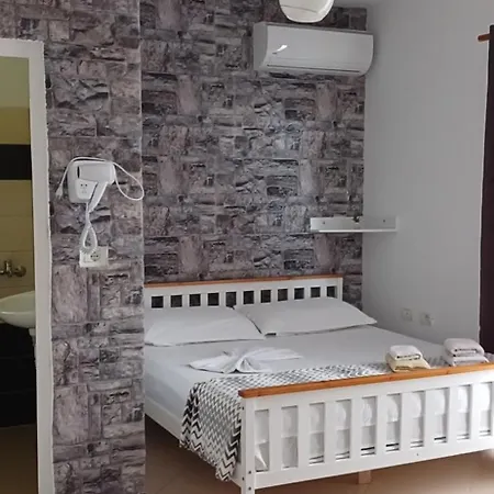 Nesti Relax Couette-café Lini